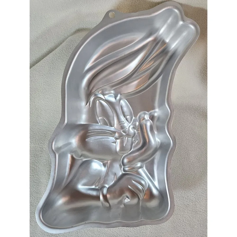 Vtg Wilton Bugs Bunny Cake Pan Looney Tunes Aluminum Mold Warner‎ Bros